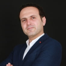 İbrahim Korhan, Kulak Burun Boğaz İzmir