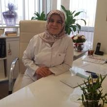 Esra Azman Çınaroğlu, Dermatoloji İstanbul