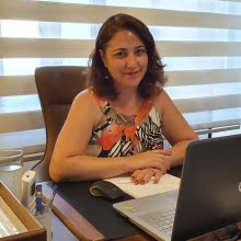 Selin Demet, Psikiyatri İzmir