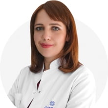 Fatma Müderrisoğlu Salış, Dermatoloji Uşak