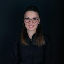 Hatice Özçelik, Diş Hekimi Çankaya