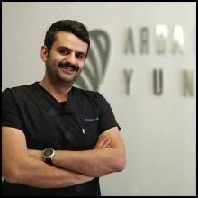 Arda Emre Yünük, Diş Hekimi İzmir